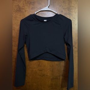 Alphalete Ultrasoft Apex Long Sleeve-Black Size Medium